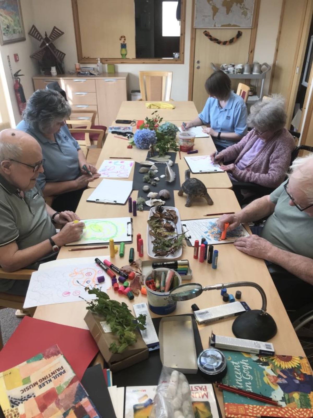 Big Sensory Draw with Airdferry Resource Centre